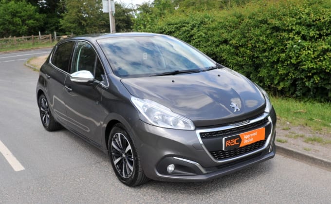2025 Peugeot 208