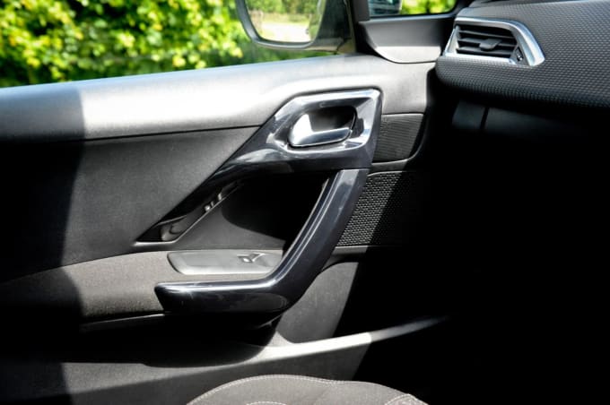 2025 Peugeot 208