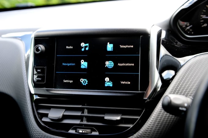 2025 Peugeot 208