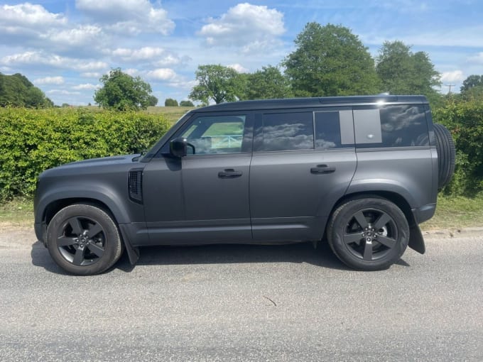 2025 Land Rover Defender