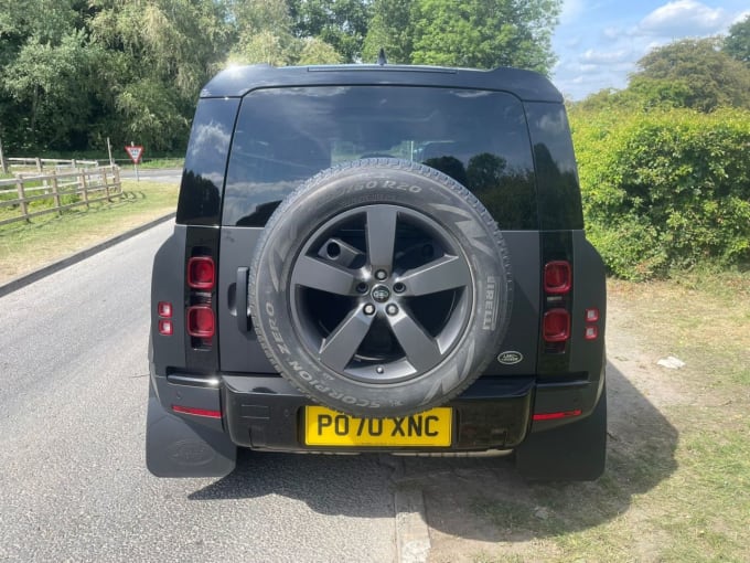 2025 Land Rover Defender