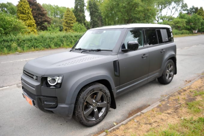 2025 Land Rover Defender