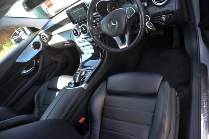 2025 Mercedes-benz C-class