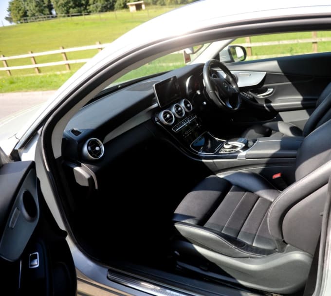 2025 Mercedes-benz C-class
