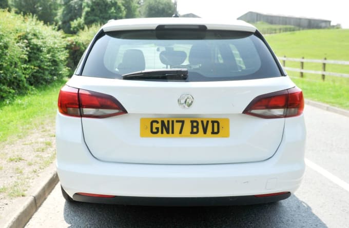 2025 Vauxhall Astra