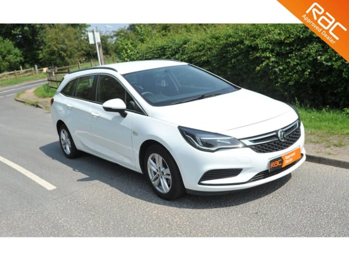 2025 Vauxhall Astra