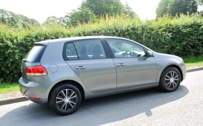 2025 Volkswagen Golf