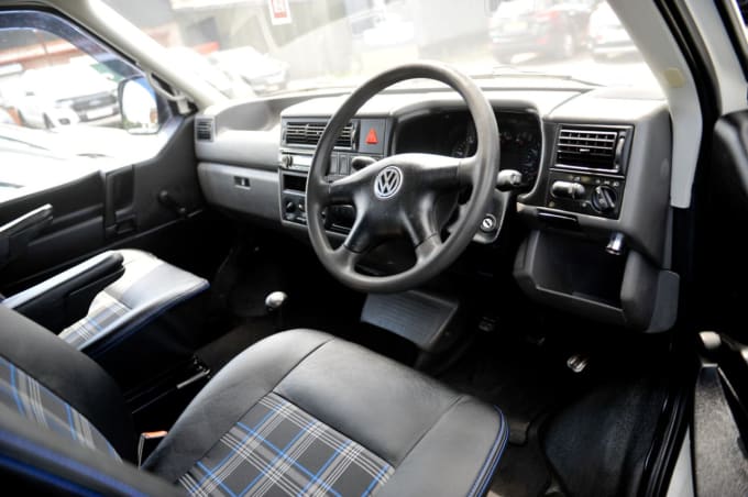 2025 Volkswagen Transporter