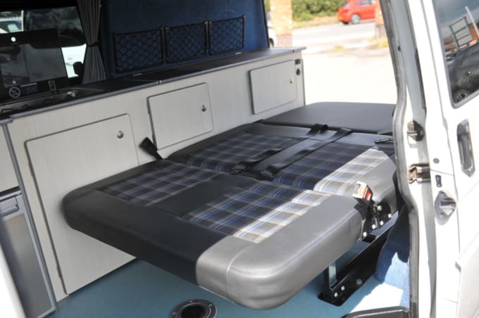 2025 Volkswagen Transporter