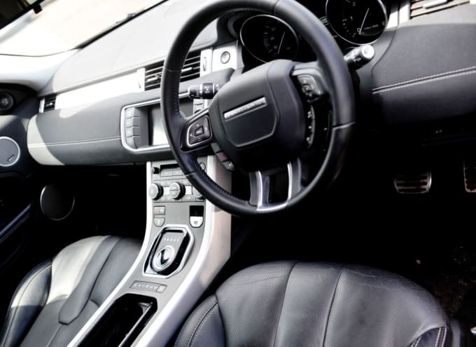 2025 Land Rover Range Rover Evoque