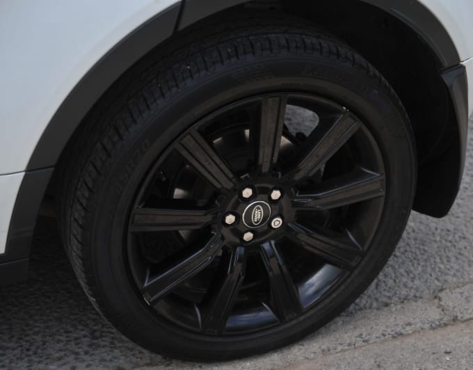 2025 Land Rover Range Rover Evoque