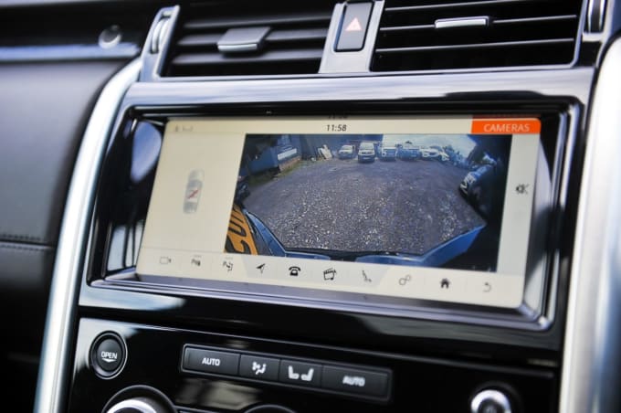 2025 Land Rover Discovery