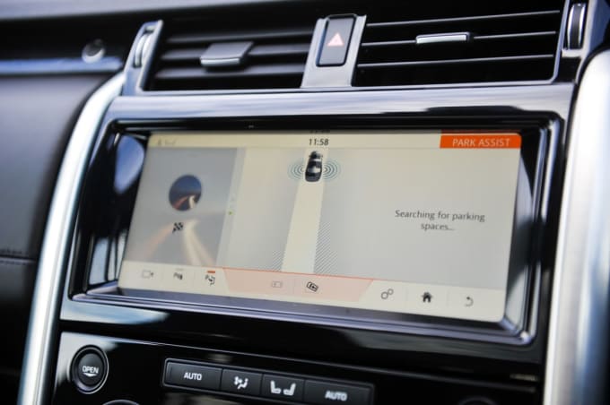 2025 Land Rover Discovery
