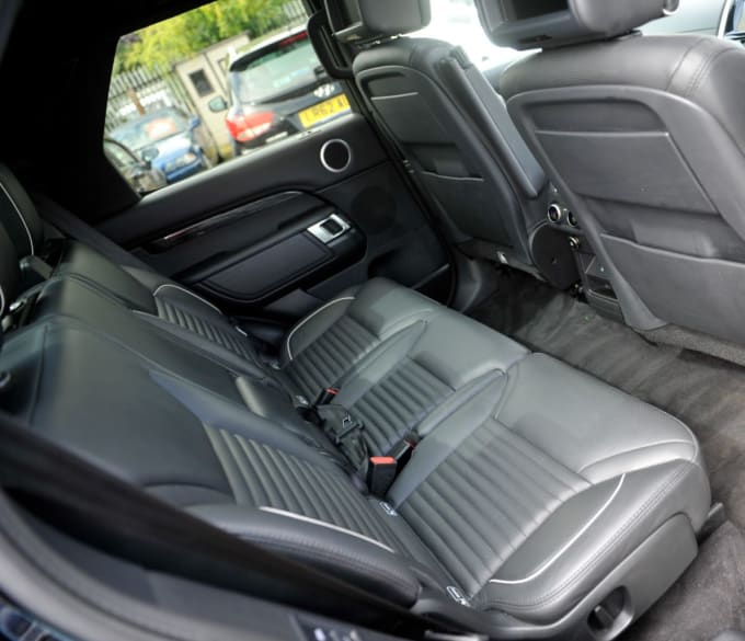 2025 Land Rover Discovery