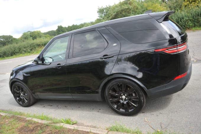 2025 Land Rover Discovery