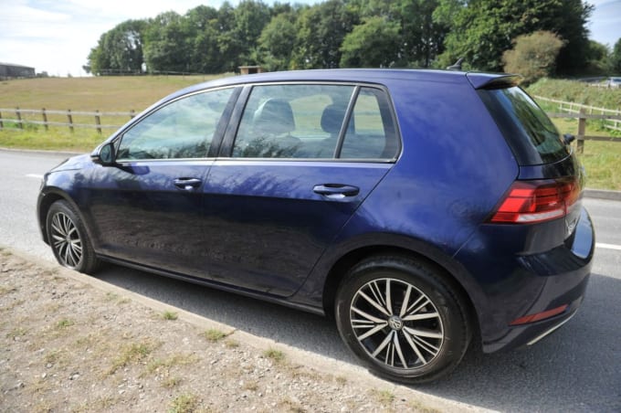 2025 Volkswagen Golf
