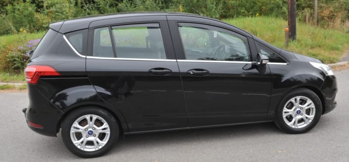 2025 Ford B-max