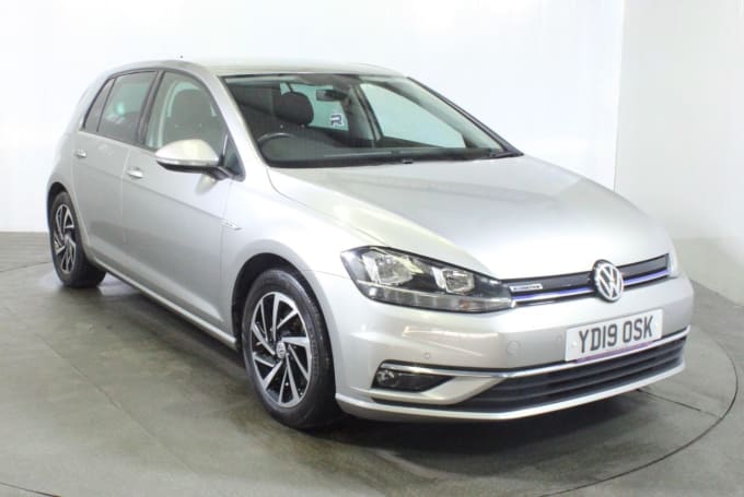 2024 Volkswagen Golf