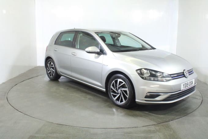 2024 Volkswagen Golf