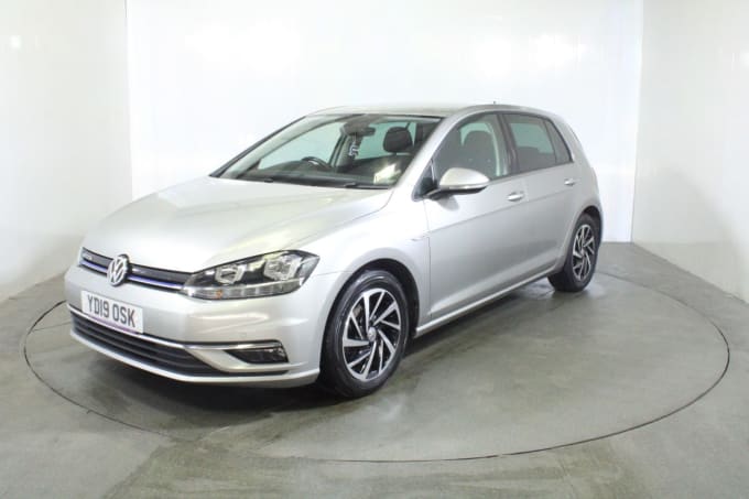 2024 Volkswagen Golf