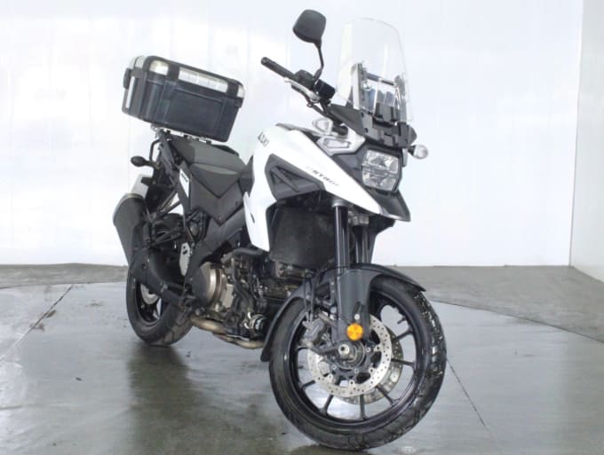 2025 Suzuki V-strom 1050