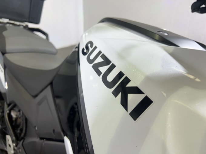 2025 Suzuki V-strom 1050