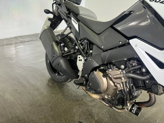 2025 Suzuki V-strom 1050