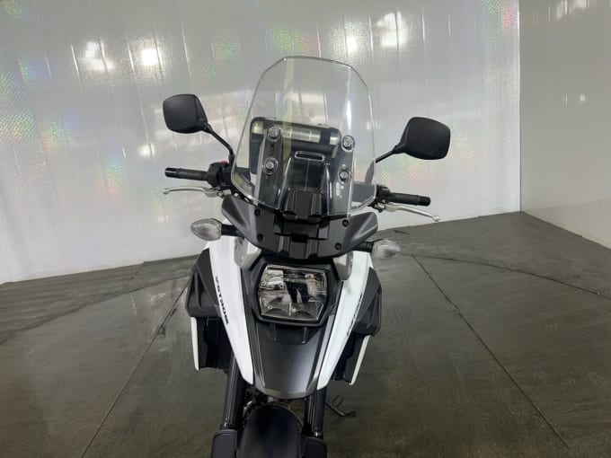 2025 Suzuki V-strom 1050