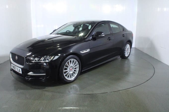 2024 Jaguar Xe