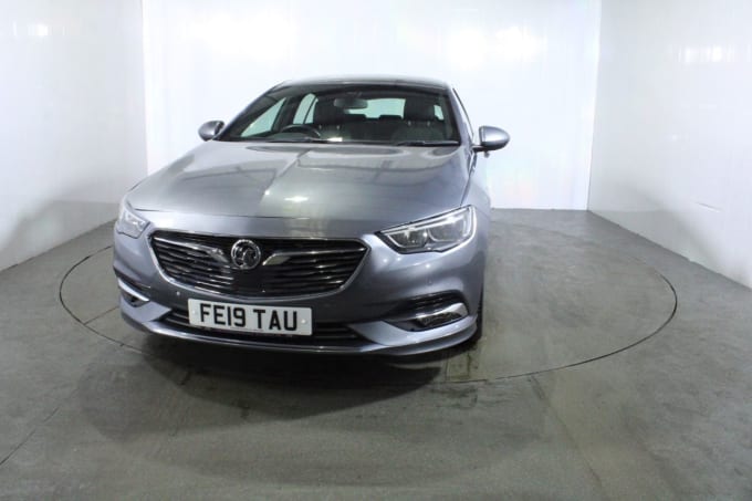 2025 Vauxhall Insignia