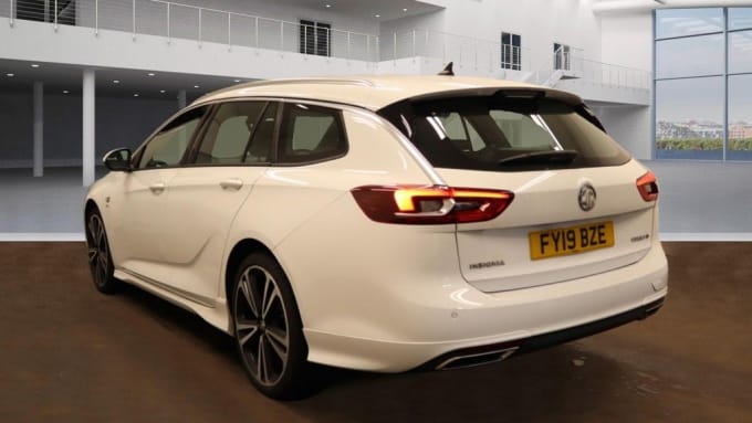 2025 Vauxhall Insignia