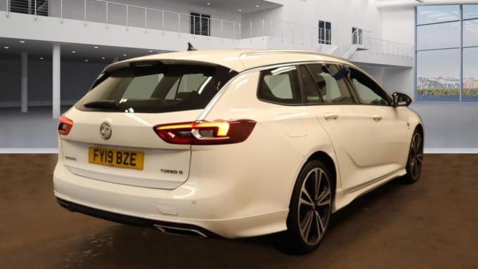 2025 Vauxhall Insignia