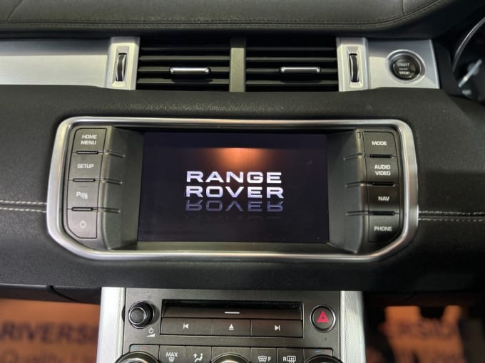 2025 Land Rover Range Rover Evoque