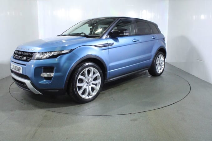 2025 Land Rover Range Rover Evoque