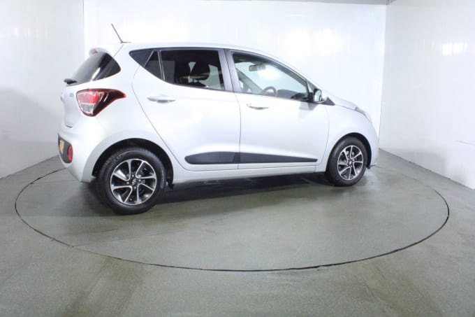 2025 Hyundai I10