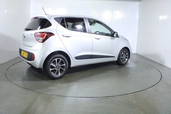 2025 Hyundai I10