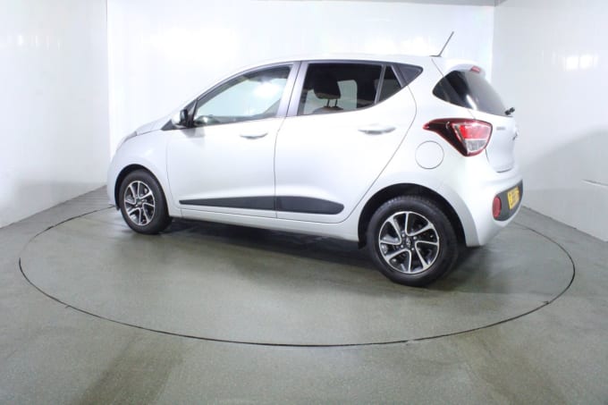 2025 Hyundai I10