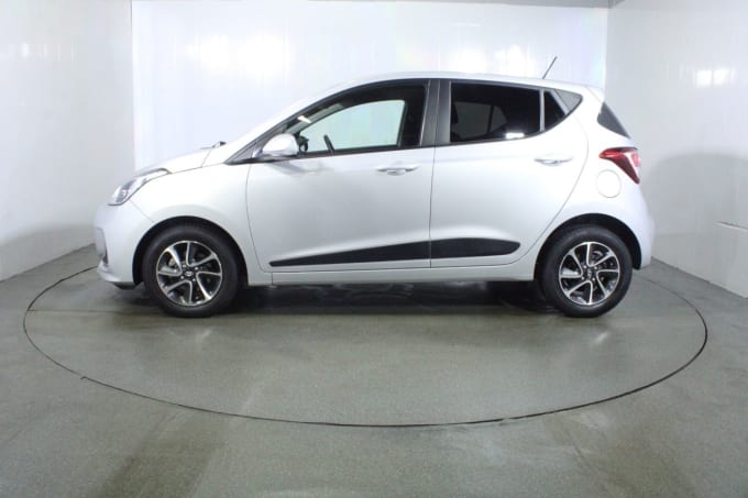 2025 Hyundai I10