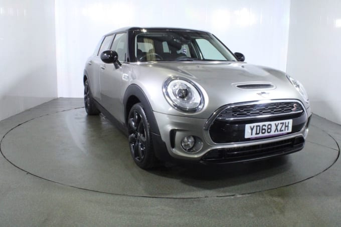 2025 Mini Clubman