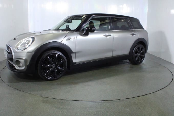 2025 Mini Clubman