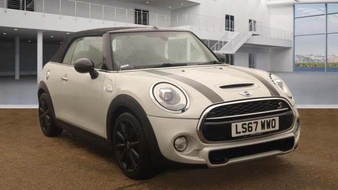 2025 Mini Convertible