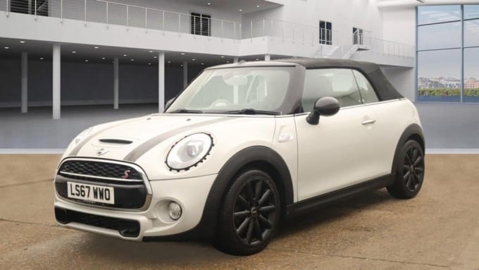 2025 Mini Convertible