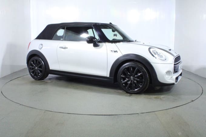 2025 Mini Convertible