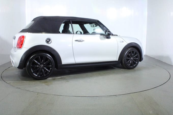 2025 Mini Convertible