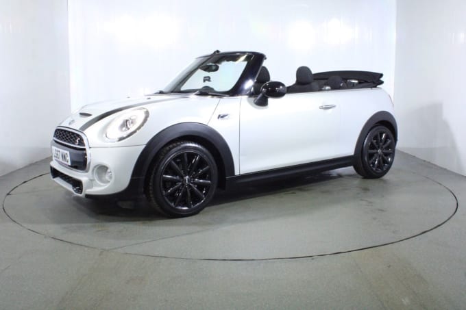 2025 Mini Convertible