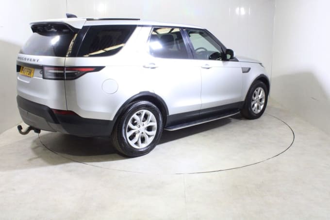 2025 Land Rover Discovery