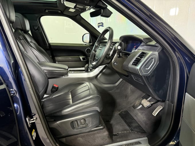 2025 Land Rover Range Rover Sport
