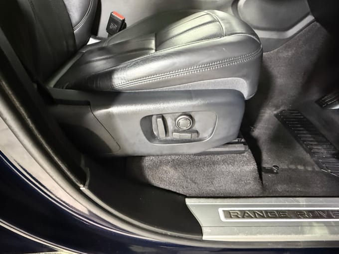 2025 Land Rover Range Rover Sport