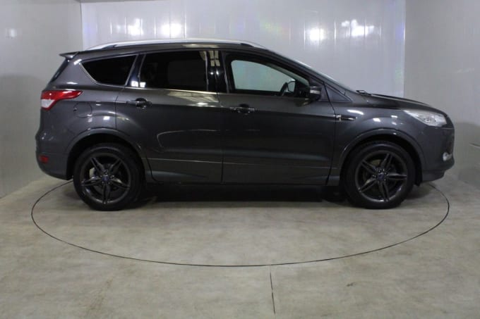 2025 Ford Kuga