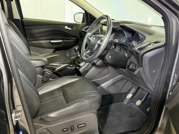 2025 Ford Kuga